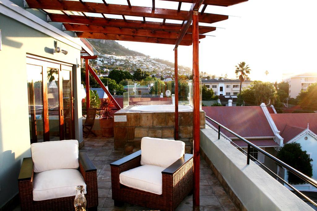 Sweet Ocean View Guesthouse Cape Town Exterior photo